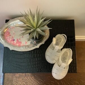 Zara Toddler Wet Shoes,Fisherman, Jelly, Size: 22 EU, Velcro Closure,